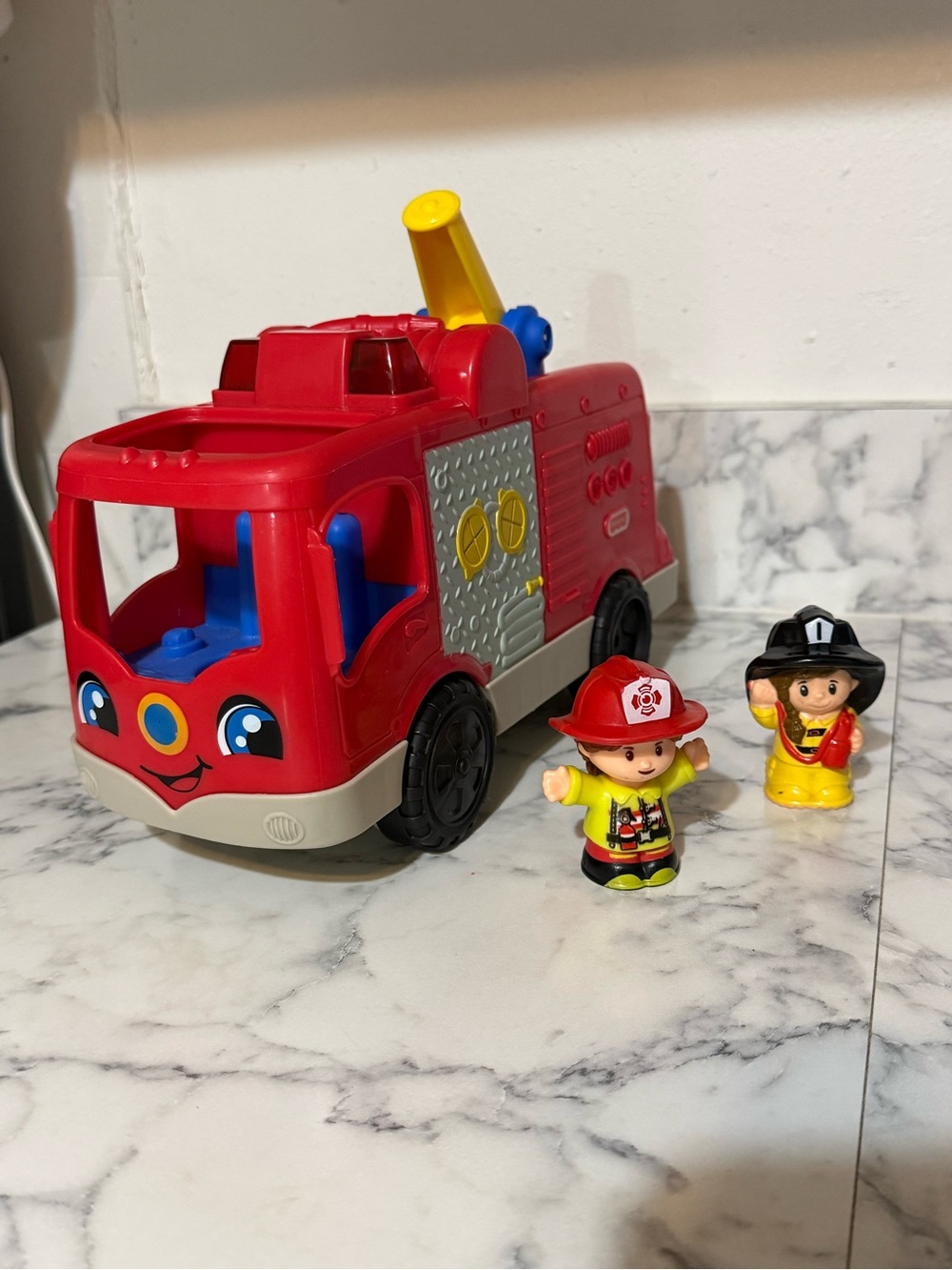 Fisher Price Little People Fire Truck - Music & Lights +Two Firefighter Figures